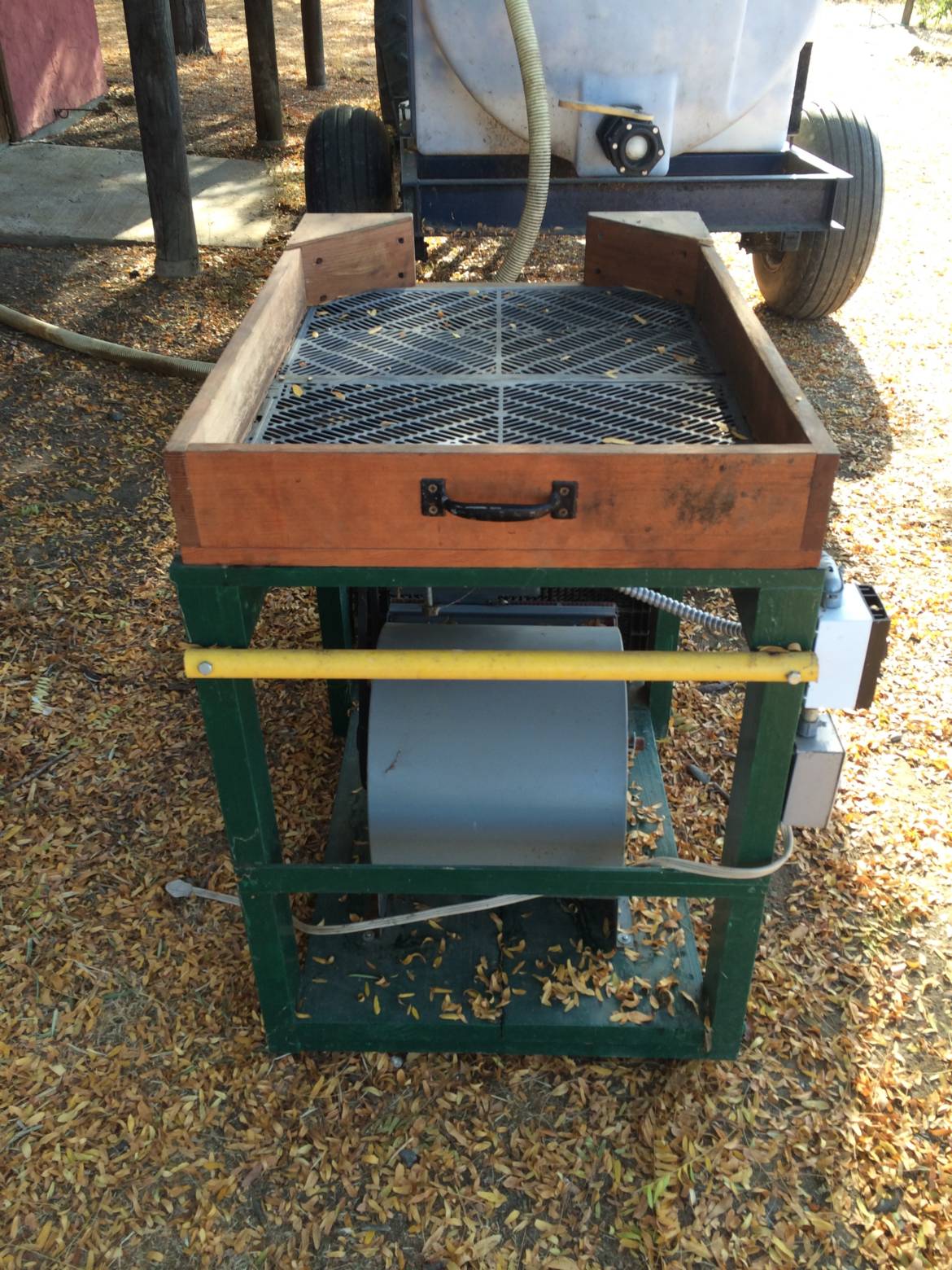 Homemade store leaf blower